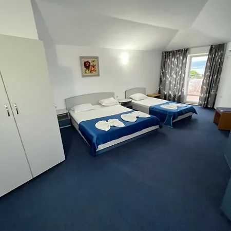 Sea View Briz 아파트 네세부르