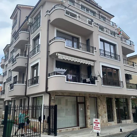Sea View Briz Апартаменты Несебр